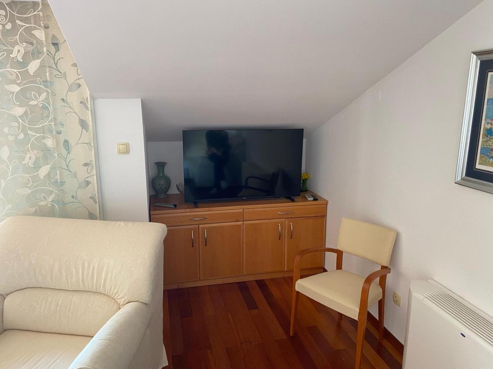 Apartment Laura